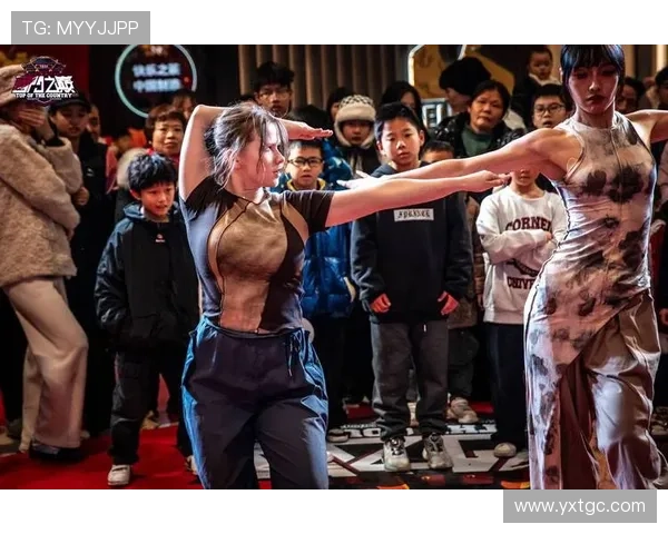 成都街舞队意识形态的深度对比与文化影响分析